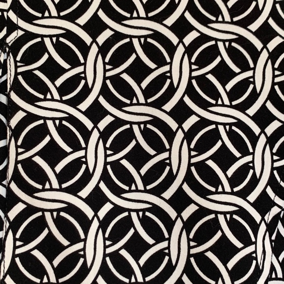 Appraisal Geometric Print Fitted Jacket with Belt - Black & White - Medium - Picture 15 of 15